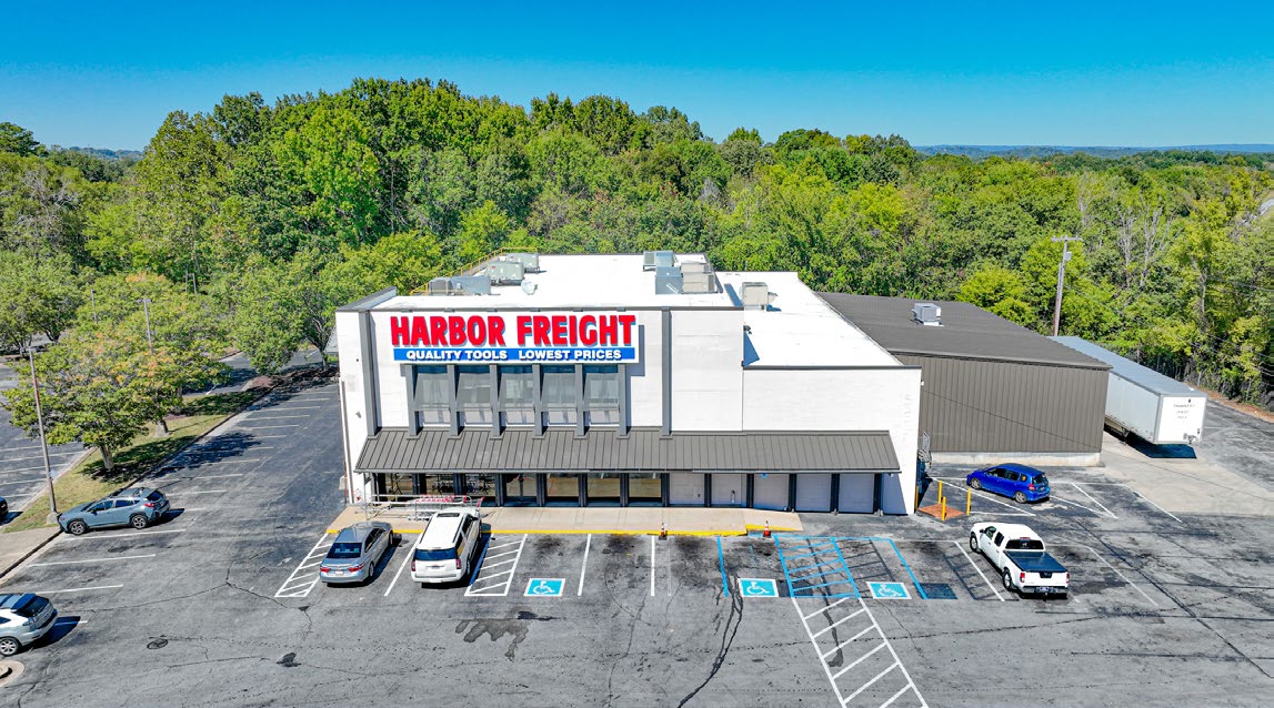 Harbor Freight at Brainerd Park